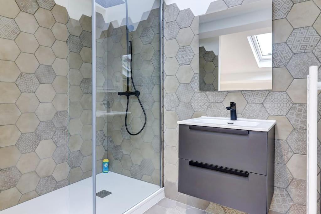 La Cambuse Topdestination-Bourg - Centre Ville - Classe 3 Etoiles Luaran gambar