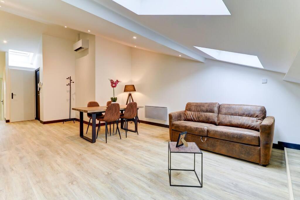 La Cambuse Topdestination-Bourg - Centre Ville - Classe 3 Etoiles Luaran gambar