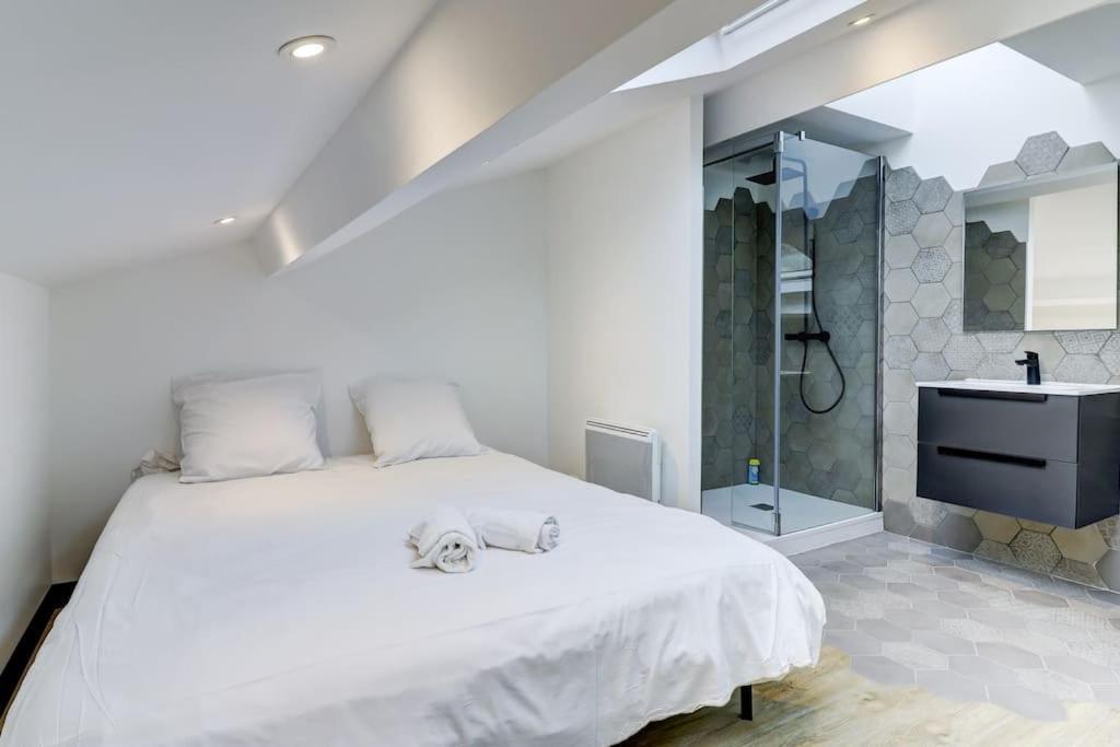 La Cambuse Topdestination-Bourg - Centre Ville - Classe 3 Etoiles Luaran gambar